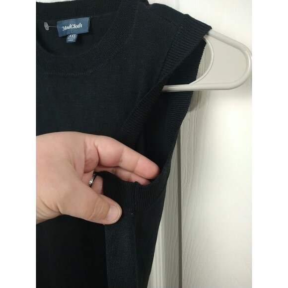 Modcloth Woman XXS Pullover Black Sweater Tank Classic Minimalist - Picture 4 of 8